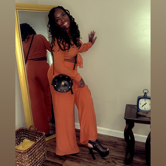 latoya3527